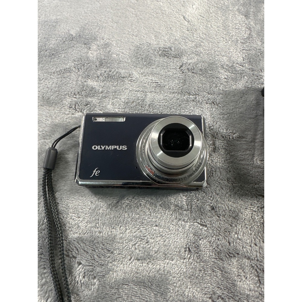 Olympus FE-5020 12MP Digital Camera Blue 5x Wide Optical Zoom Bundle xD Card